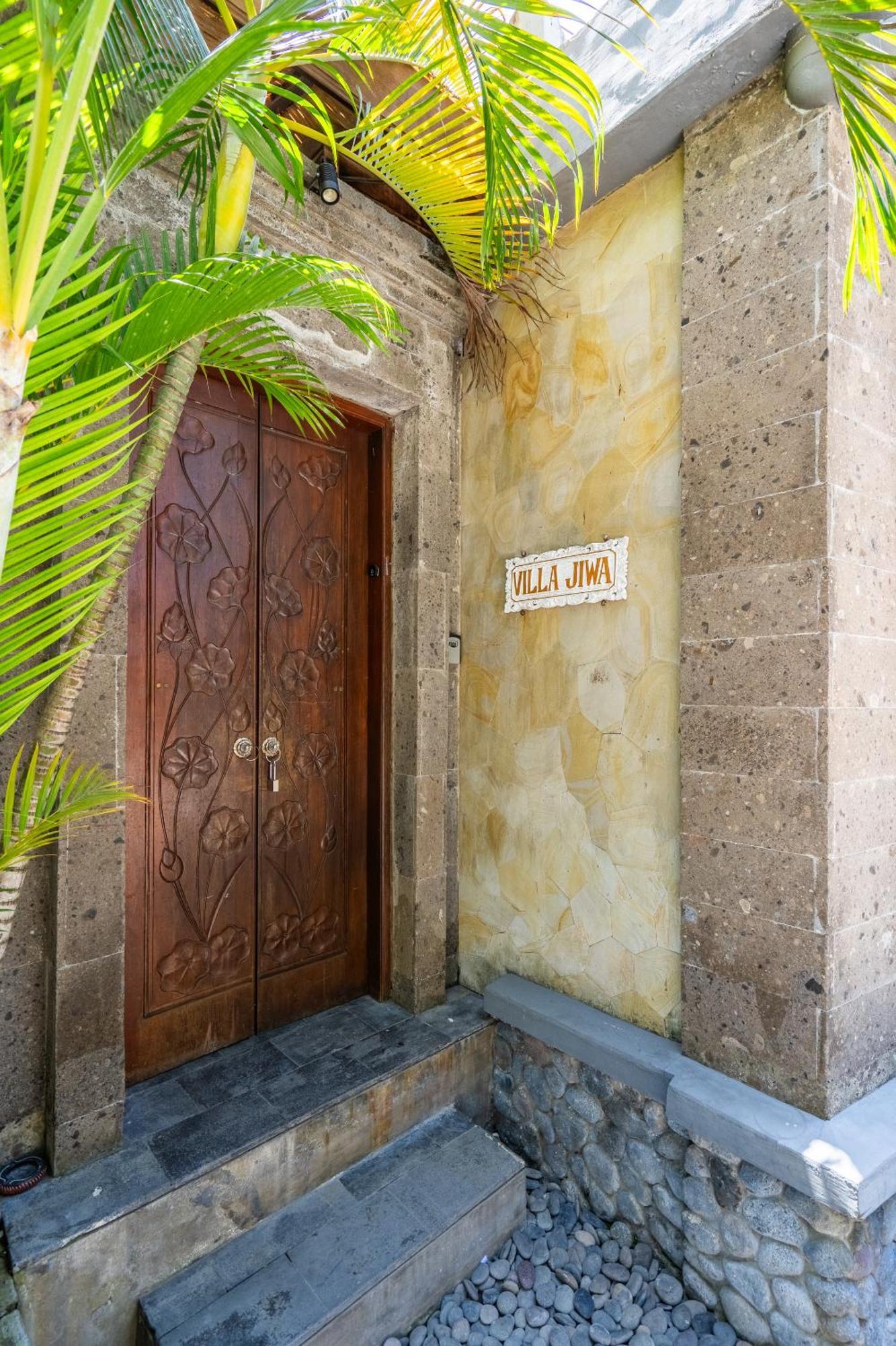 Villa Jiwa Sanur Exterior photo